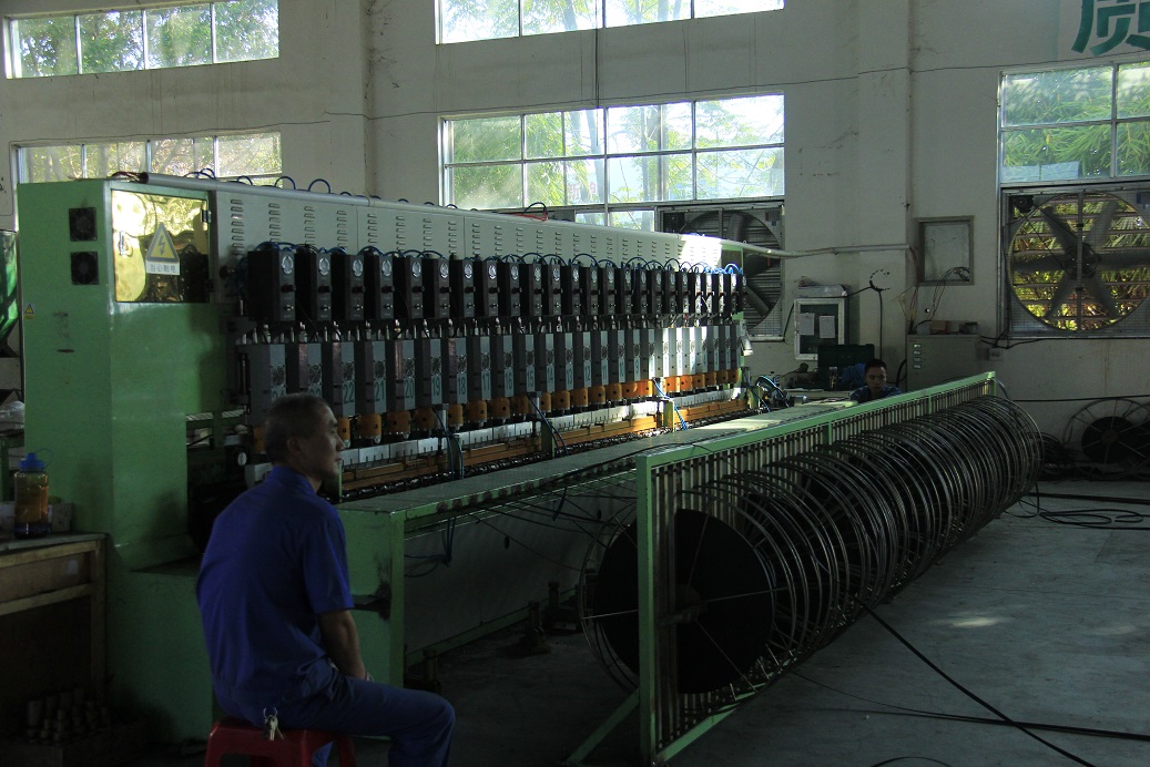 土工格柵生產(chǎn)設備  土工格柵生產(chǎn) 第2張